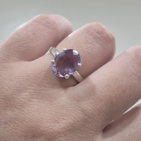 925 Natural Silver Ring with Amethyst Gemstone Handmade Ring - Picture 3 of 7